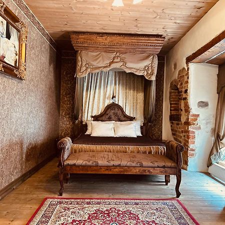 St. Peterburg Hotel Parnu Ngoại thất bức ảnh